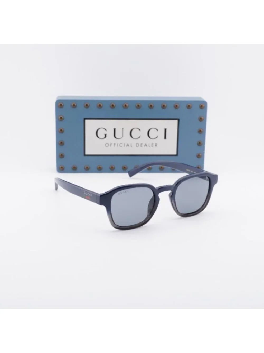Gucci GG2106S 004 Sunglasses Blue to Grey Gradient Square Frame, Smoke Lenses